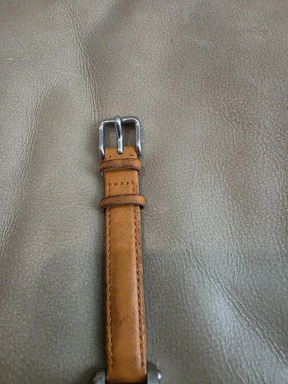 Fossil Classic Round Watch in Cognac Leather